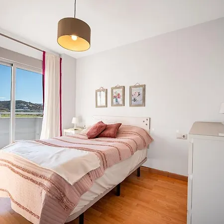 San Miguel - 2 Bed And 2 Bath - Miramar Shopping فوينخيرولا